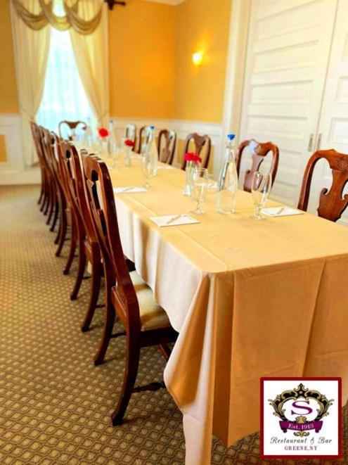 The Sherwood Hotel Greene Екстериор снимка
